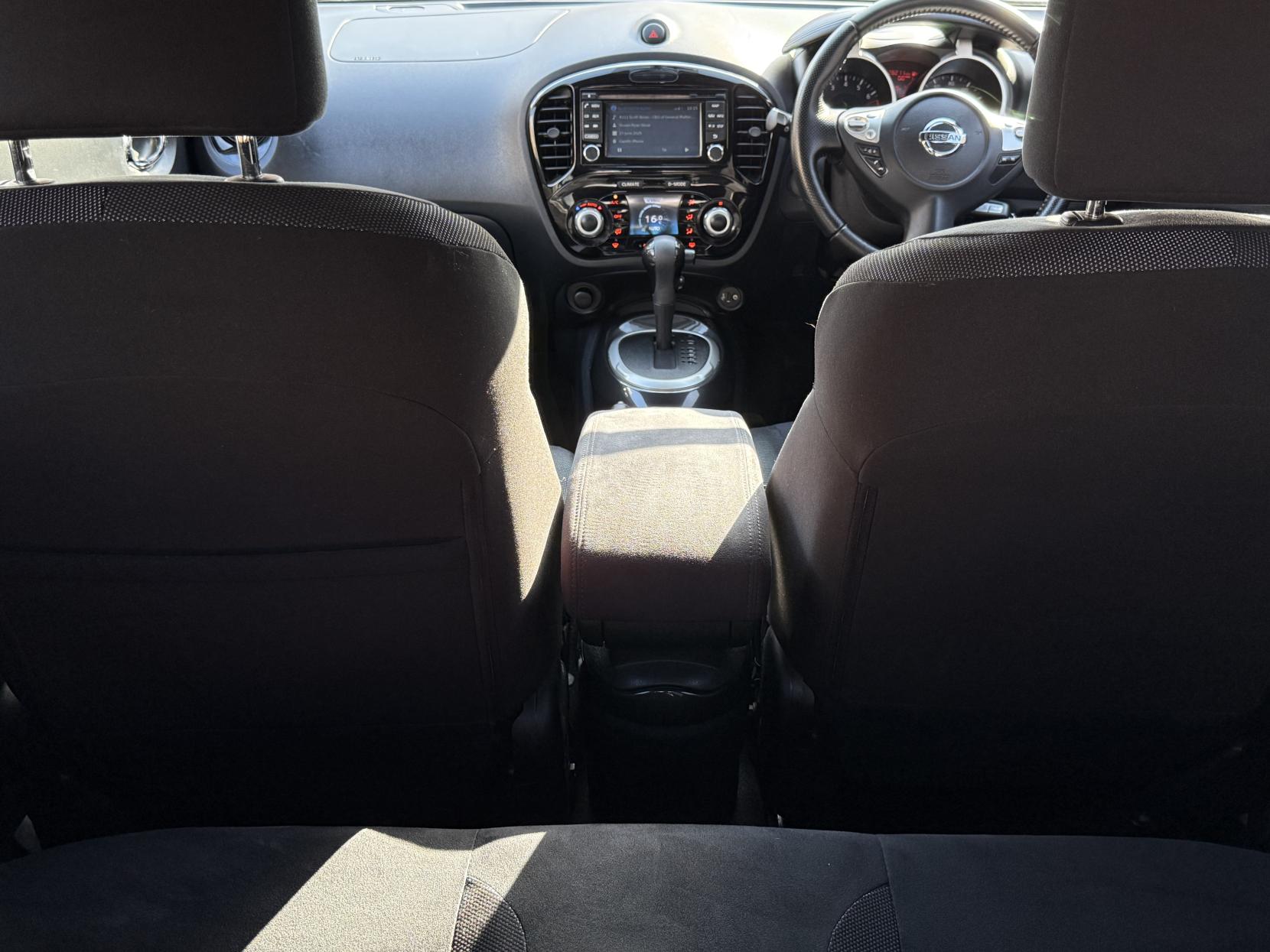 Nissan Juke 1.6 Acenta Premium SUV 5dr Petrol XTRON Euro 6 (117 ps)
