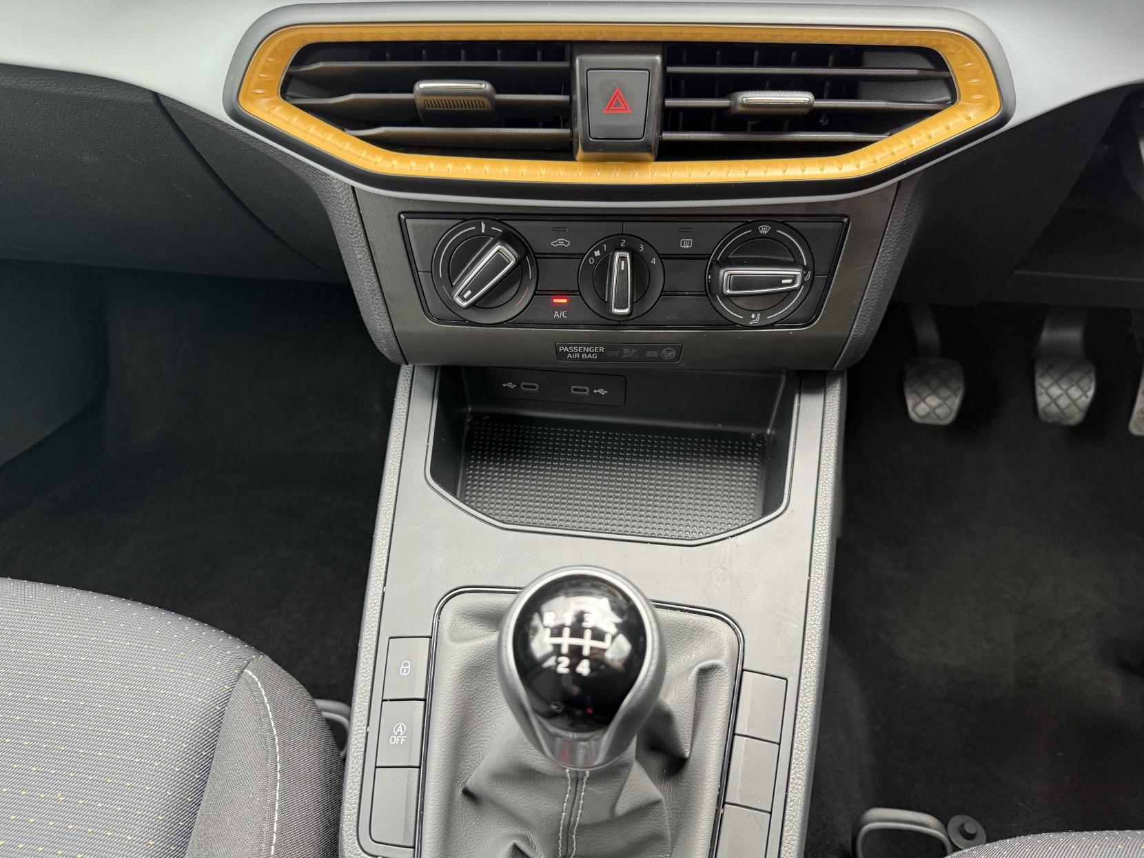 SEAT Ibiza 1.0 MPI SE Hatchback 5dr Petrol Manual Euro 6 (s/s) (80 ps)